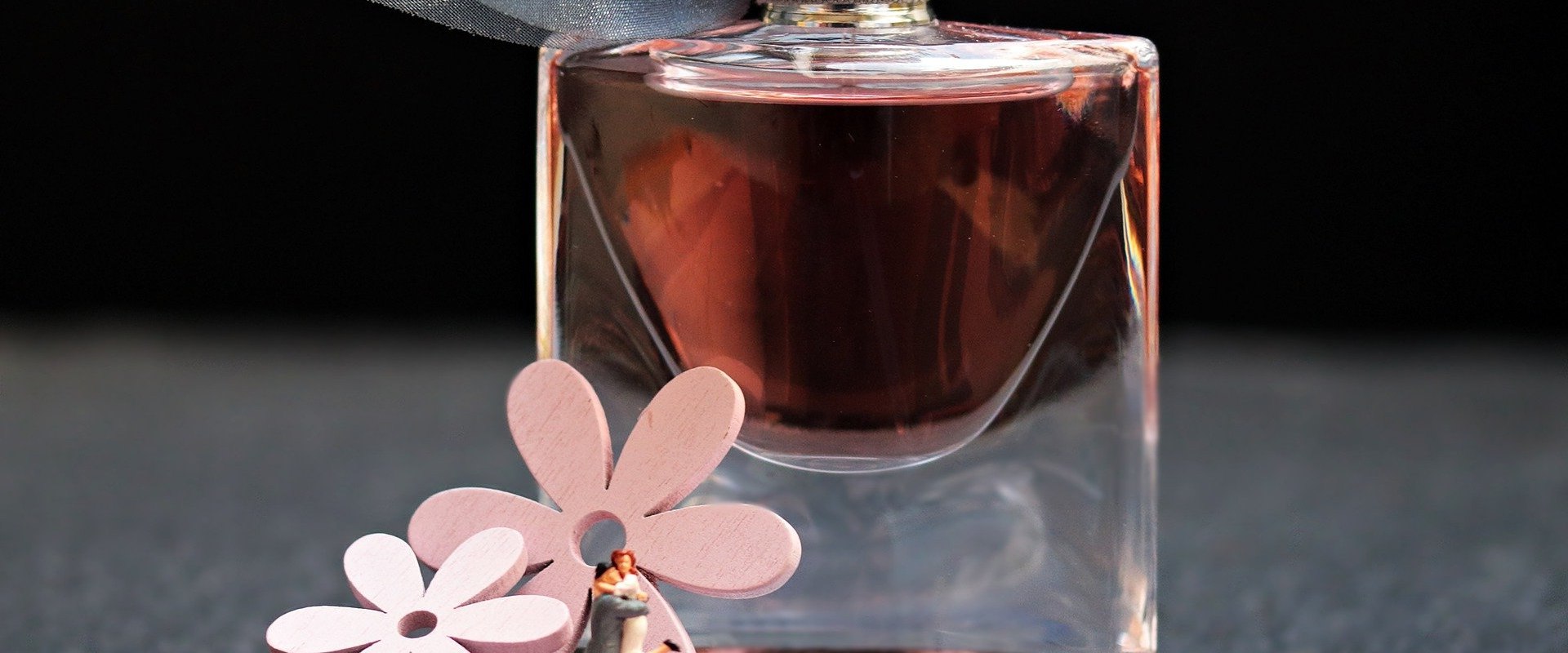 The Differences in Prices between Designer and Niche Fragrances